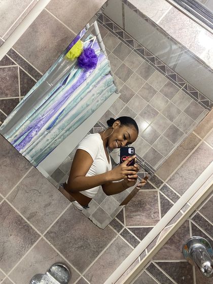 lovelyteee OnlyFans picture