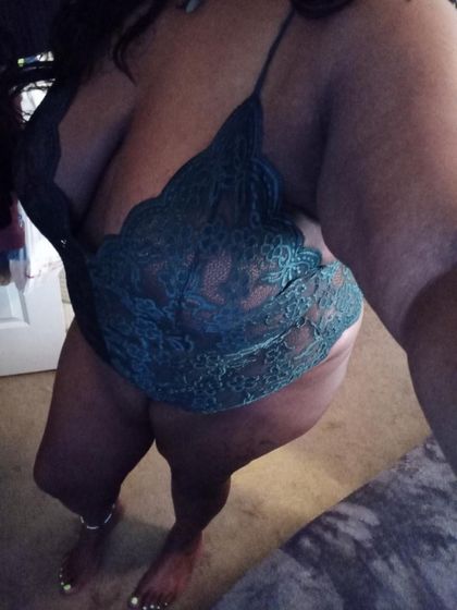 chocolatenthiccc OnlyFans picture