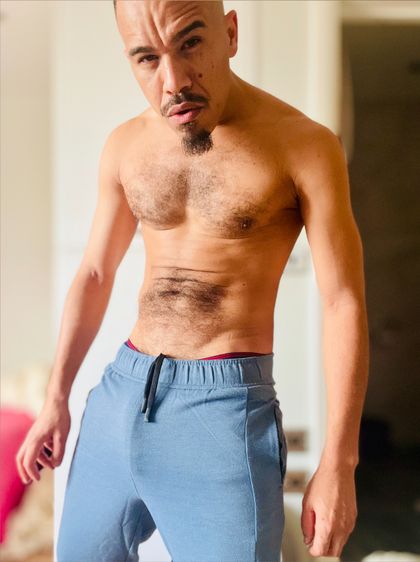 rodrigo.yoga OnlyFans picture