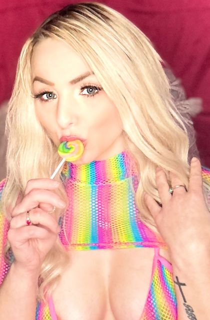 blondesteele OnlyFans picture