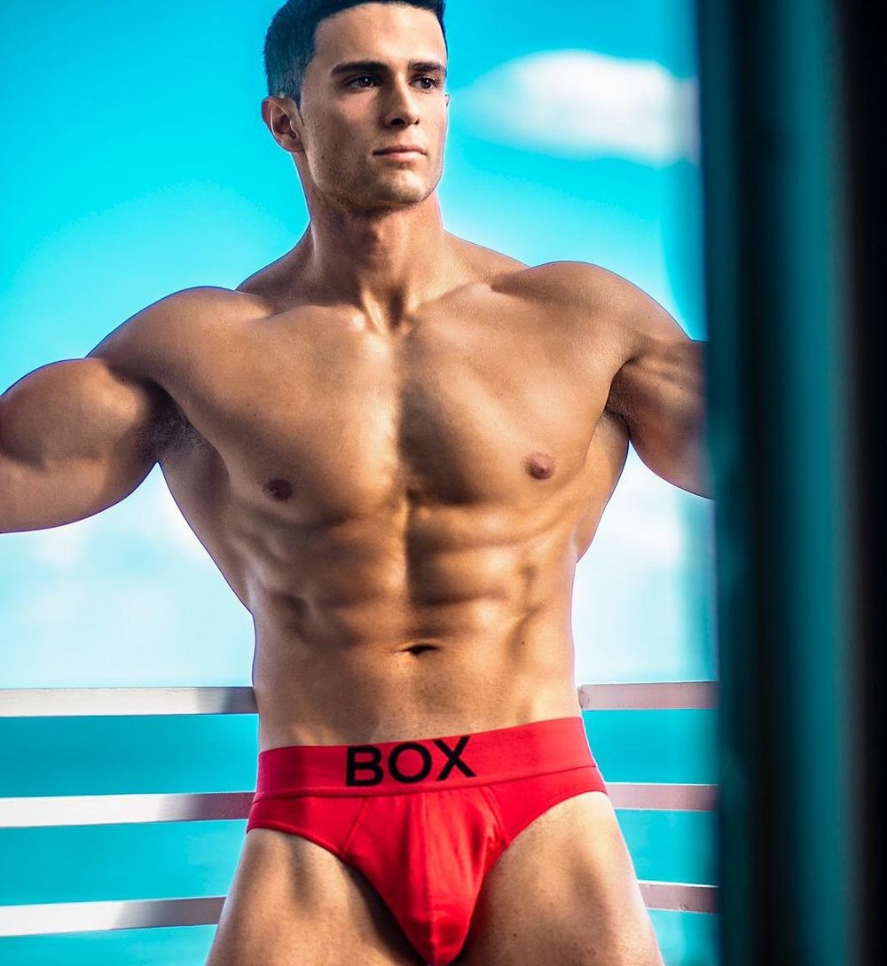 italianstuddd OnlyFans profile picture