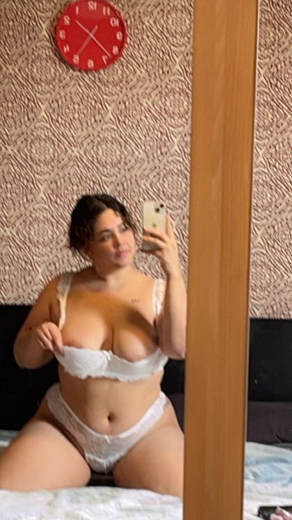 nicreyes OnlyFans picture