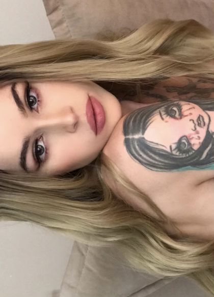 thayscastro OnlyFans picture