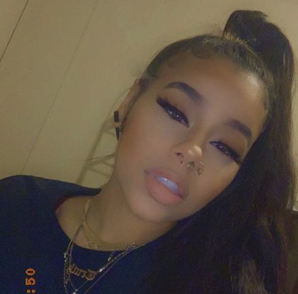 zinatheehumanbratzdoll OnlyFans picture