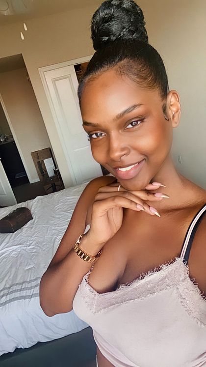 arialeshea OnlyFans picture