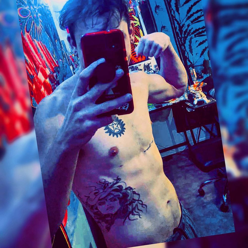 novasaux OnlyFans profile picture