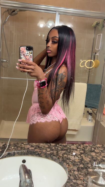 thaonlybarbiee OnlyFans picture
