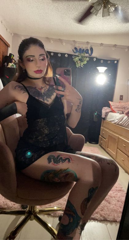 dollfacedesy OnlyFans picture