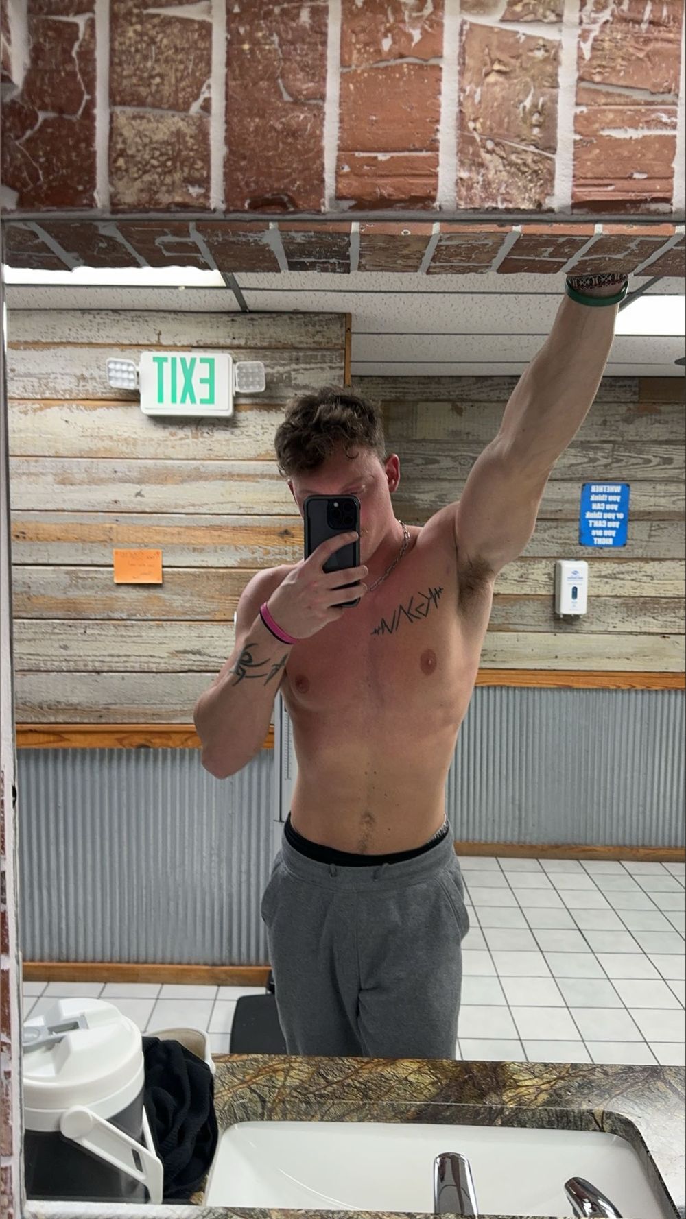 aestheticlogi OnlyFans profile picture