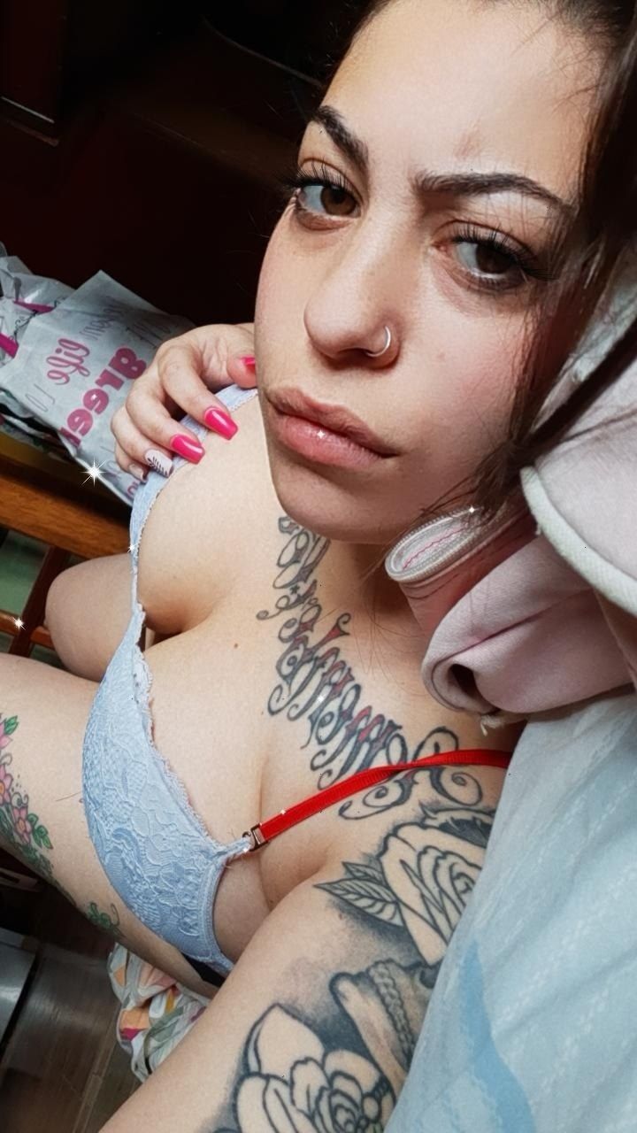 sweetandhotvicky OnlyFans profile picture