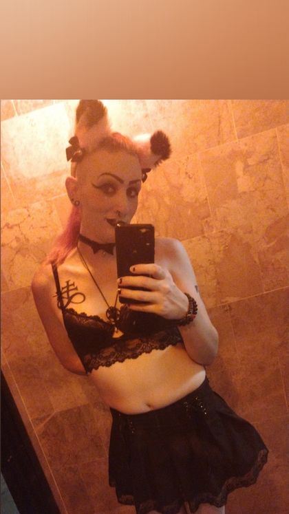 irismoon209 OnlyFans picture