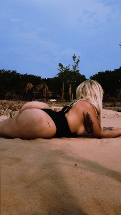 lucero2210 OnlyFans picture