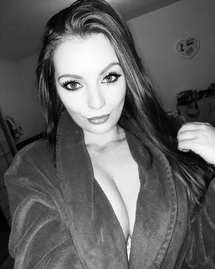 princeslaura OnlyFans picture