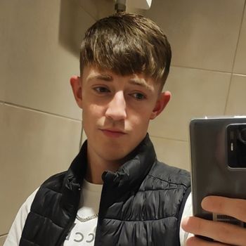 alo_twink OnlyFans - Free Trial - XXX Photos | FansMetrics.com