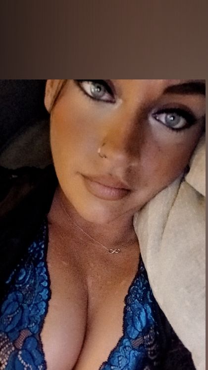 blueyesnphatass OnlyFans picture
