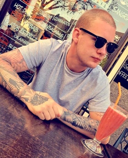 dadbod001 OnlyFans picture