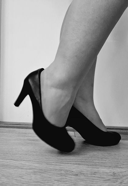 stockingsheelsfeet OnlyFans picture