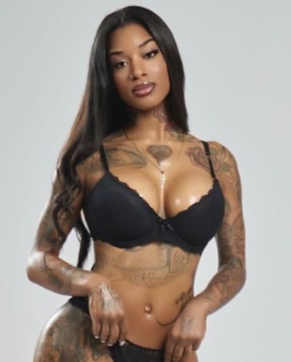 queennolaxoxo OnlyFans picture