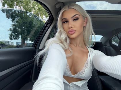 hannahchery OnlyFans picture