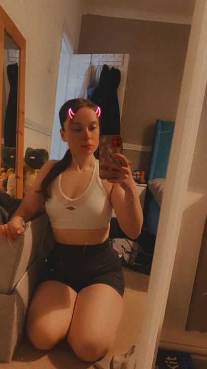 britishmusclemiss OnlyFans picture