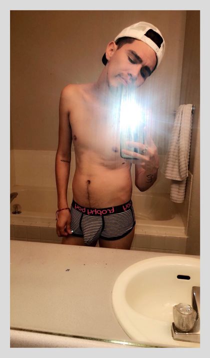 uncuttwink OnlyFans picture