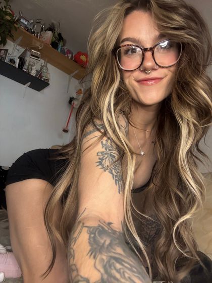 mallory-knoxx OnlyFans picture