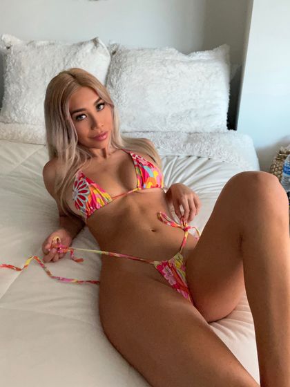 roxyhearts OnlyFans picture