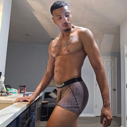 theefijii OnlyFans picture
