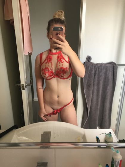 miajones98 OnlyFans picture