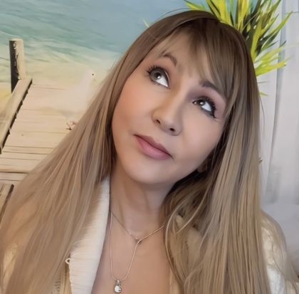 cami.renoir OnlyFans picture