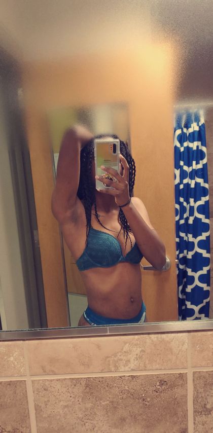 caymenelectra OnlyFans picture