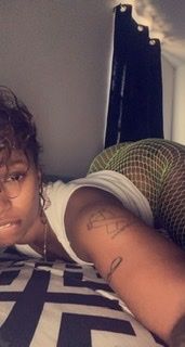Best Whenwhet OnlyFans Accounts | FansMetrics.com