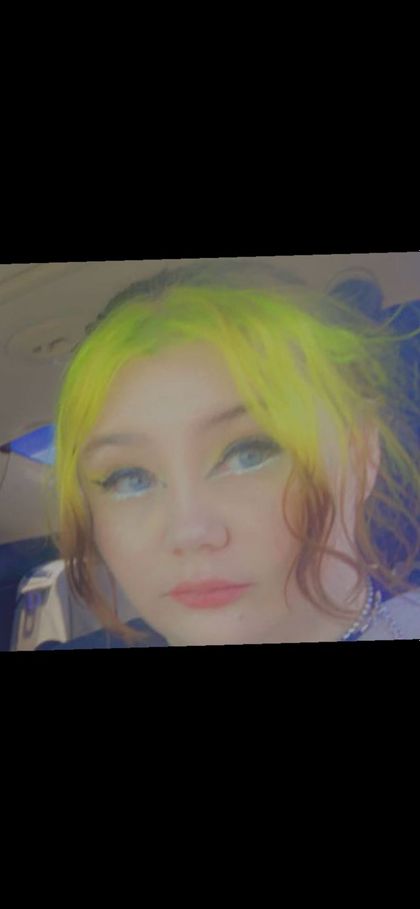 yournewgothgf18 OnlyFans picture