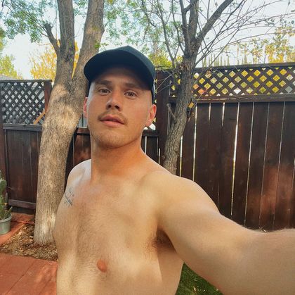 foradulteyes OnlyFans picture