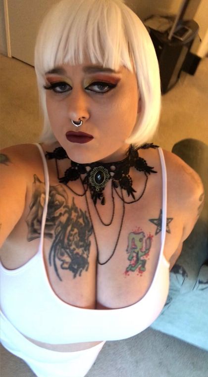 zebelldam OnlyFans picture