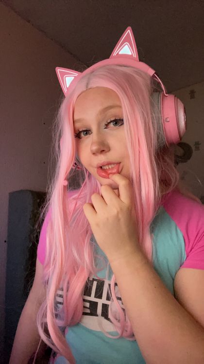 slvttyclover OnlyFans picture