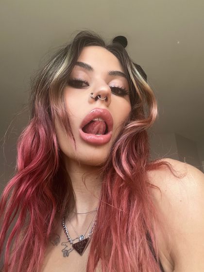 samanthaxnero OnlyFans picture