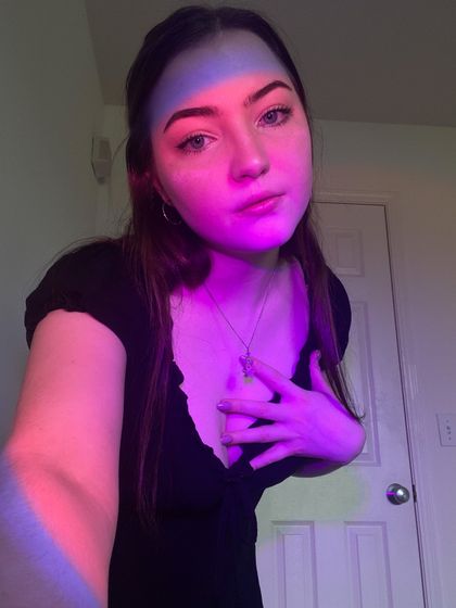 vesalevinegfe OnlyFans picture