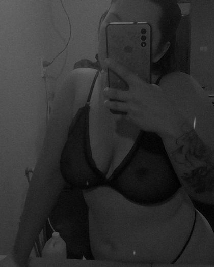 helloayleen OnlyFans picture