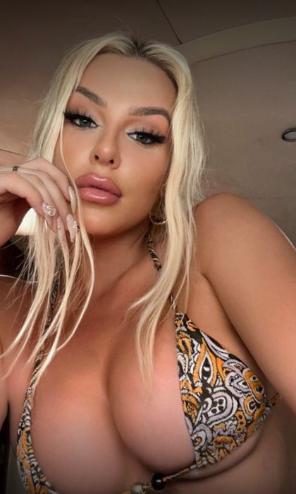 ❤️‍🔥 tana mongeau @tanamongeau profile picture