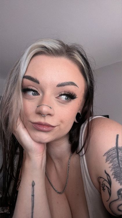 mothhh OnlyFans picture