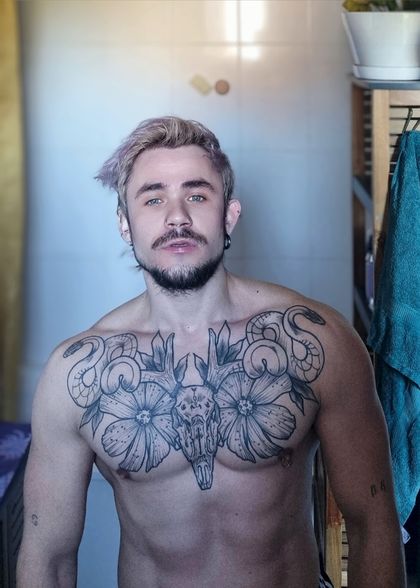 ivaccom OnlyFans picture