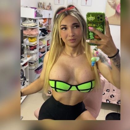 emmy-valentina OnlyFans picture