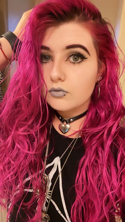 littlebratlilithfree OnlyFans picture