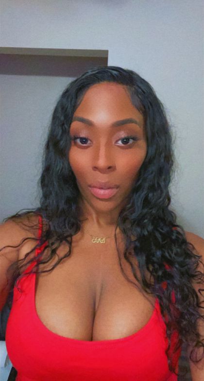 clutchnclutches OnlyFans picture