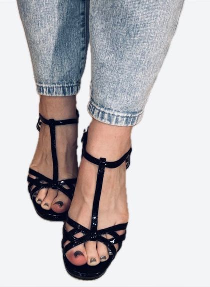 j_cherryfeet OnlyFans picture