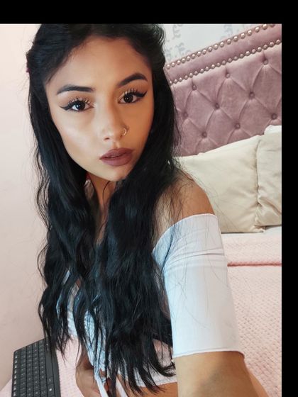 emily_27_04 OnlyFans picture