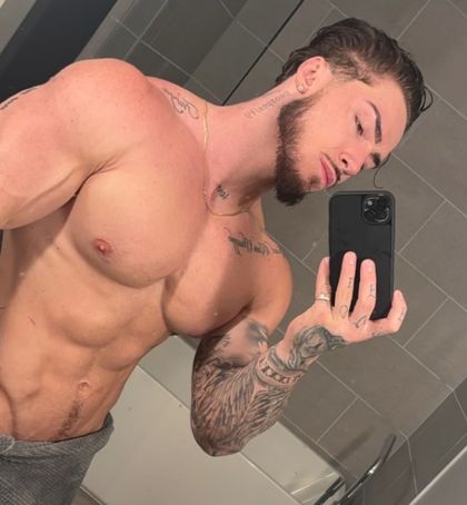lvbraxtonking OnlyFans picture