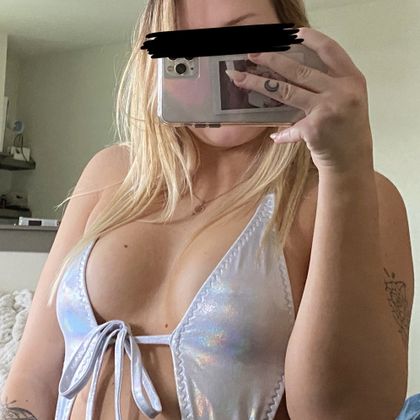 h0neyysuckle OnlyFans picture