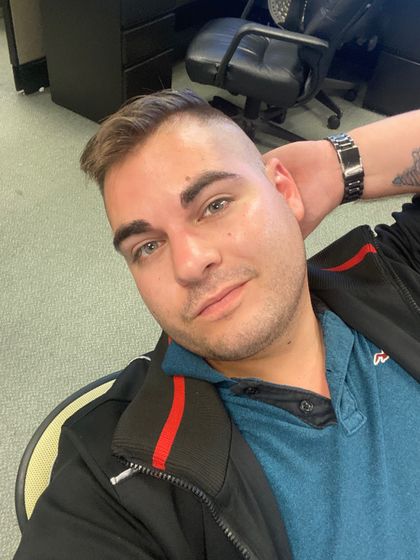 mikeydinyou OnlyFans picture